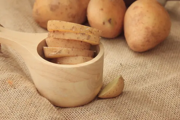 新鲜马铃薯 — 图库照片