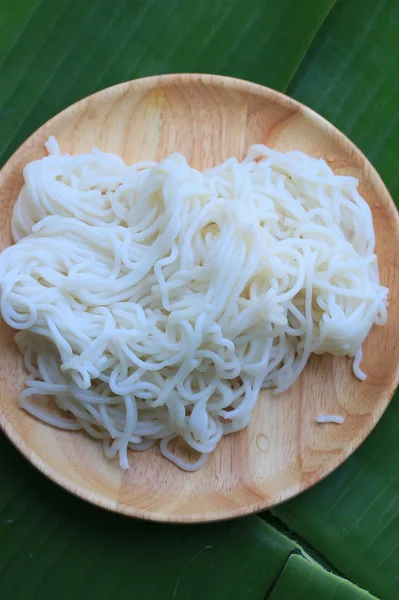 Fideos de arroz y sopa de curry —  Fotos de Stock