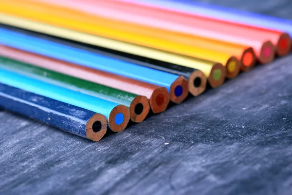 Crayons colorés — Photo