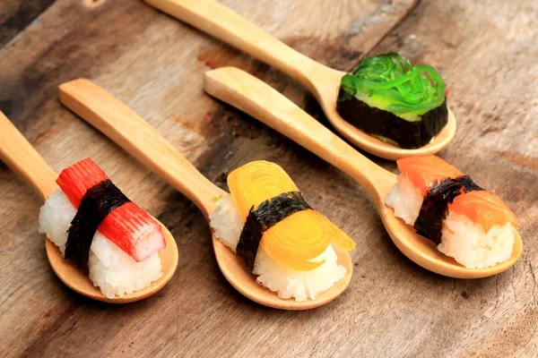 寿司 - 日本料理 — ストック写真
