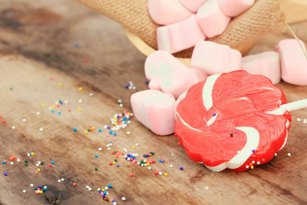 Rosa marshmallows och godis söta valentine — Stockfoto