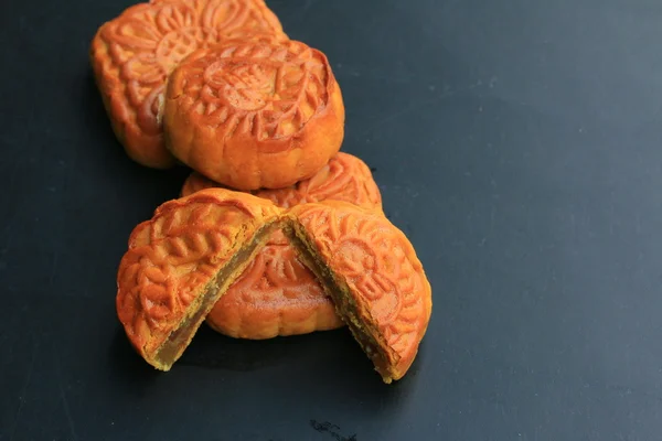 Festival moon cake - Chinese cake — Stock Photo, Image