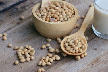 soya fasulyesi ve soya sütü