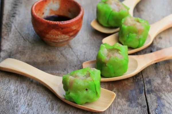 Dumplings de camarones al vapor chinos —  Fotos de Stock