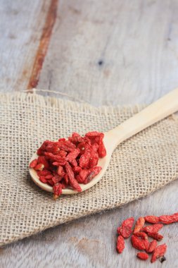 tohum otlar cam kase