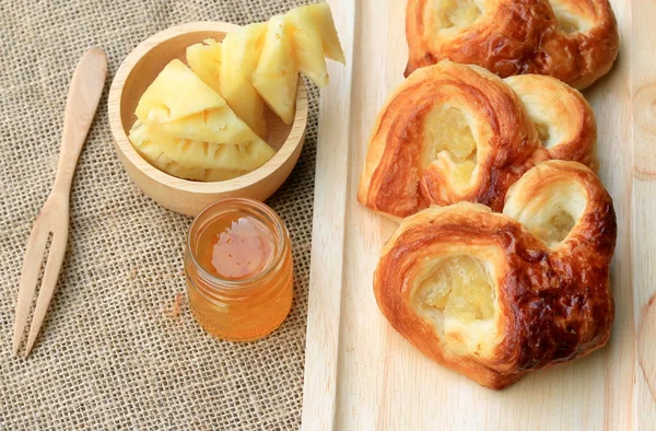 Pineapple Bread — Stock Photo, Image