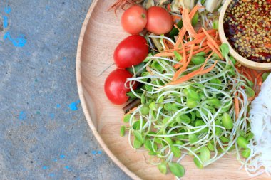 salata baharatlı genç yeşil ayçiçeği fide - Asya gıda