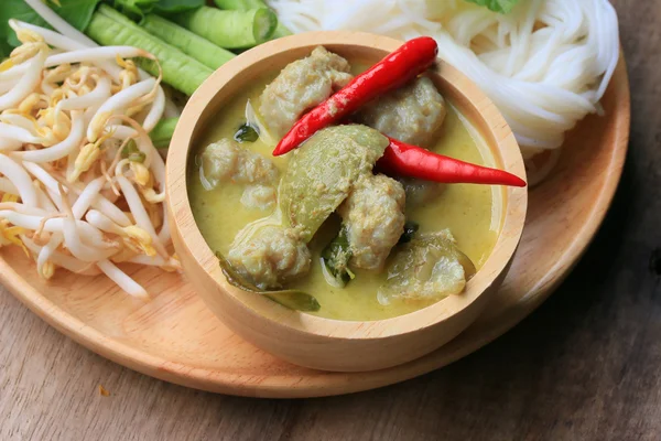 Taste of green curry coconut milk and rice noodle — Stock Photo, Image