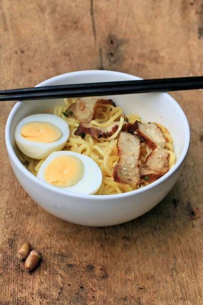 Pork noodle and boiled eggs - Japanese food — Stock Photo, Image