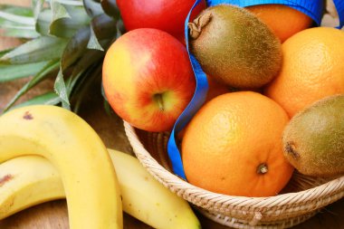 renkli sağlıklı karışık meyve