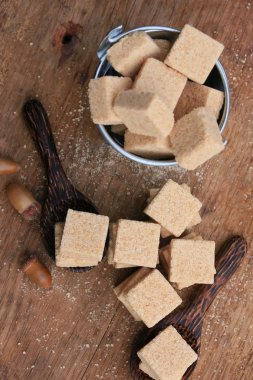 yığın üzerinde doğal küp şeker
