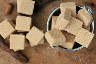 yığın üzerinde doğal küp şeker