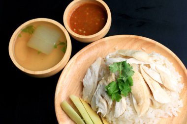 tavuk haşlanmış pirinç