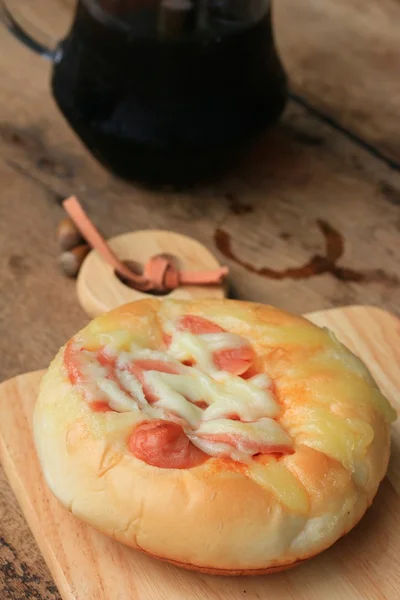 Πίτσα μίνι λουκάνικο — Φωτογραφία Αρχείου