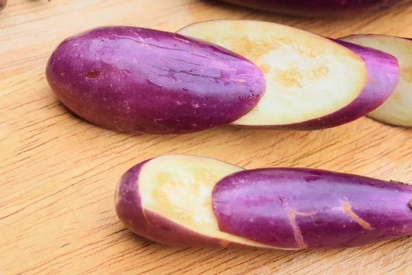 Purple eggplants — Stock Photo, Image