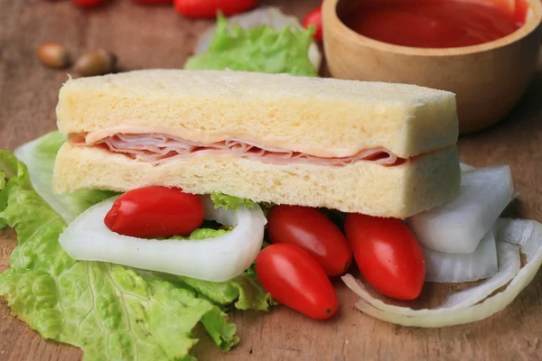 Leckere Sandwiches Brot zu Butter — Stockfoto