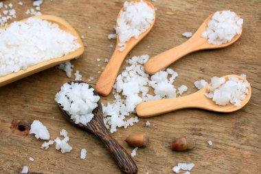 ahşap bir vintage üzerinde beyaz tuz