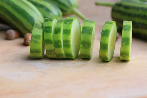 蔬菜新鲜黄瓜 — 图库照片