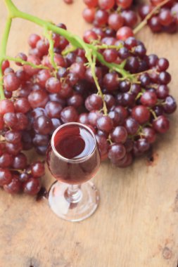 meyve taze üzüm ve şarap kırmızı
