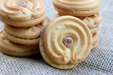 lezzetli krem kurabiye 