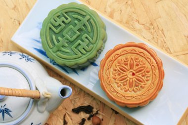 Festival moon pasta ve sıcak çay - Çin kek