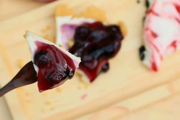 Blaubeerkäsekuchen — Stockfoto