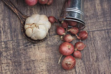 Soğan ve sarımsak ahşap vintage