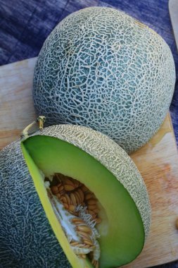 Taze yeşil kavun