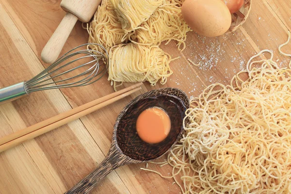 Fideos de huevo — Foto de Stock