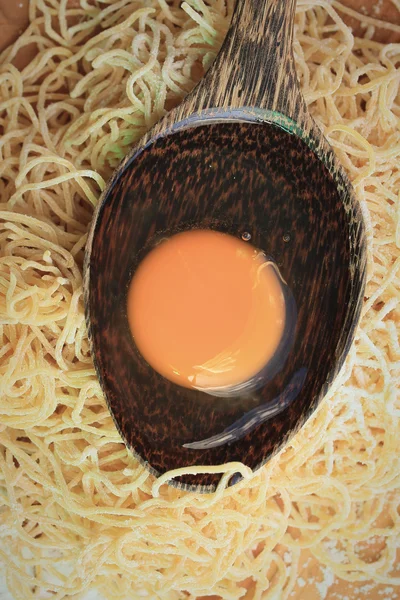 Egg noodles — Stock Photo, Image