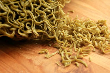 kurutulmuş şehriye