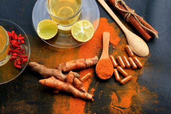 turmeric with lemon tea