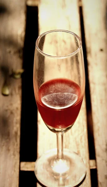 Red wine glass with shadow — Stock Photo, Image