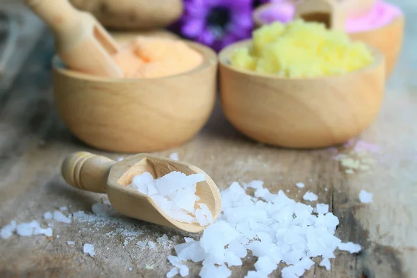 Spa sea salt treatments — Stock Photo, Image