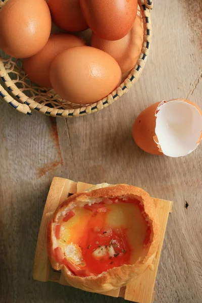 Cocinar queso de jamón al horno — Foto de Stock