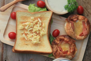 Kahvaltı ile patates çorbası