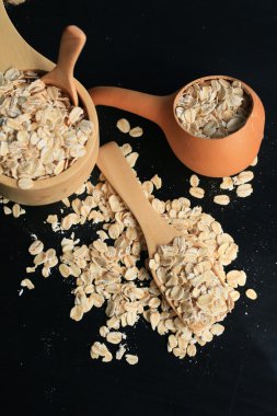 yulaf gevreği siyah arka plan