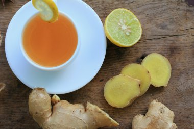 zencefil ile sıcak çay