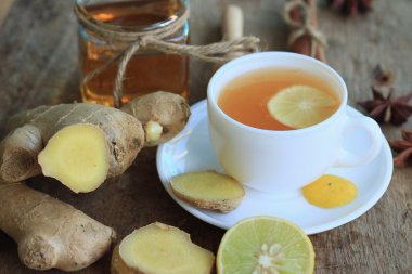 zencefil ile sıcak çay