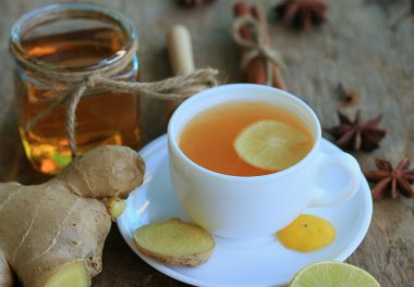 zencefil ile sıcak çay