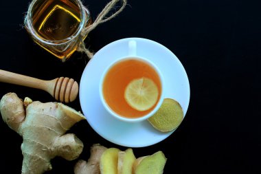 zencefil ile sıcak çay