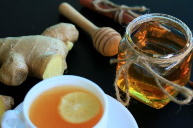 zencefil ile sıcak çay