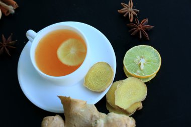 zencefil ile sıcak çay