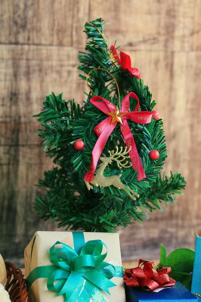 Christmas decorative gift box — Stock Photo, Image