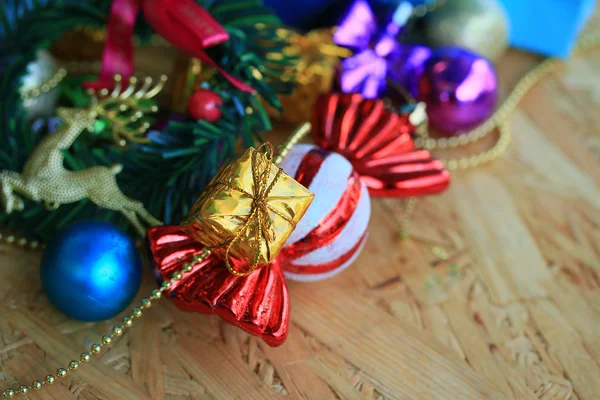 Caixa de presente decorativa de Natal — Fotografia de Stock