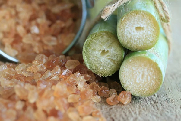 Organik şeker kamışı kahverengi