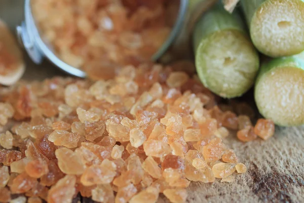 Organik şeker kamışı kahverengi