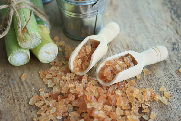 Organik şeker kamışı kahverengi