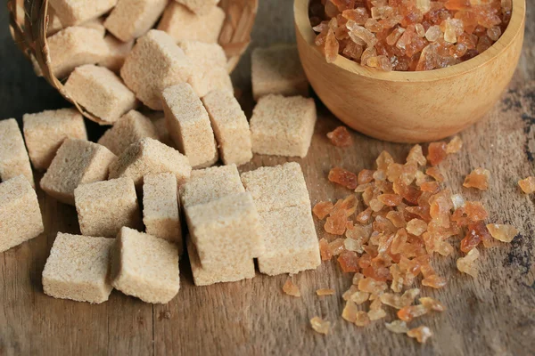 Organik şeker kamışı küpleri