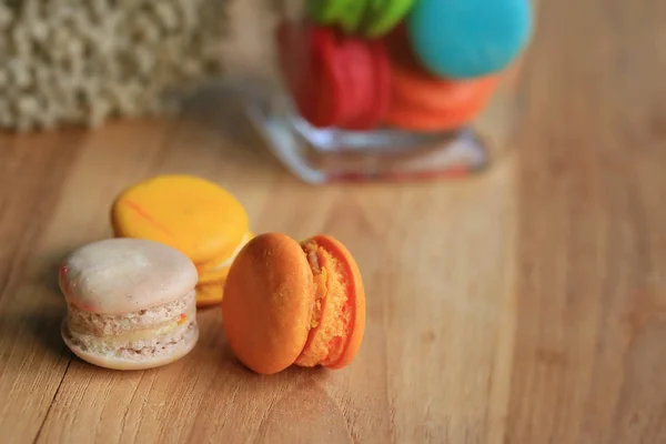 Traditional french colorful macaroons — Stock Photo, Image